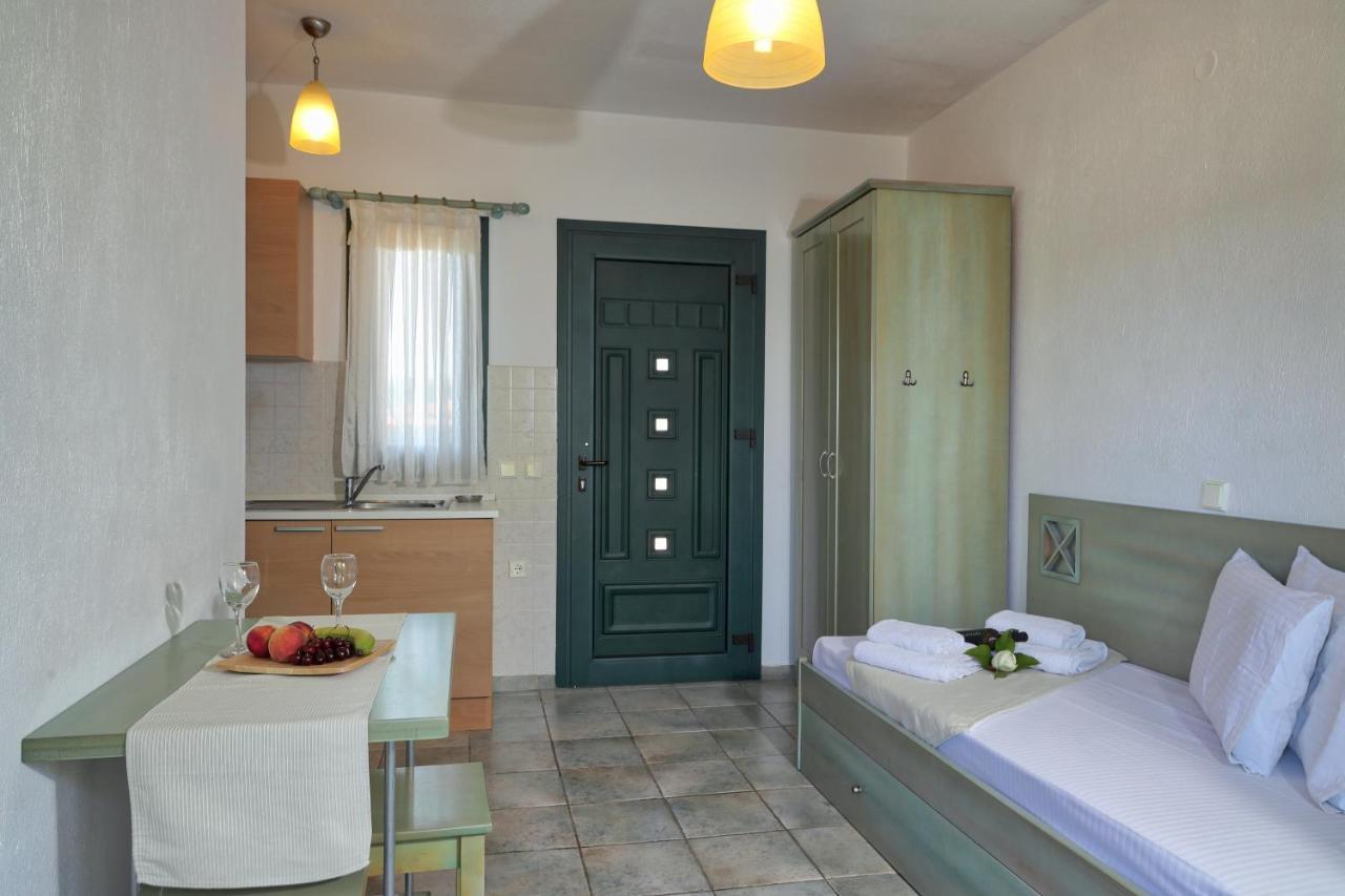 Maistrali Apartments Ormos Panagias Exteriér fotografie